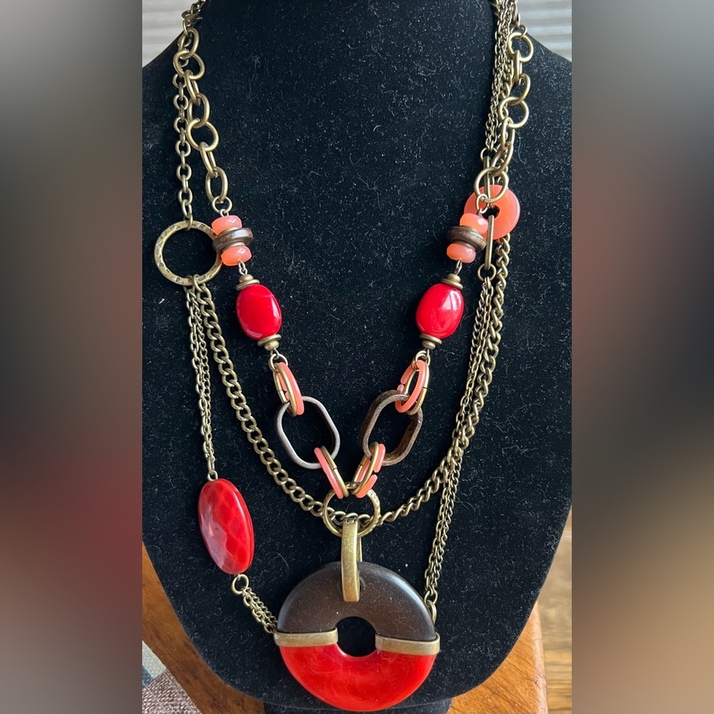 Premier Designs PIPER Red Acrylic Brass Chain Necklace Retro NWOT 38” #511 - Picture 6 of 8